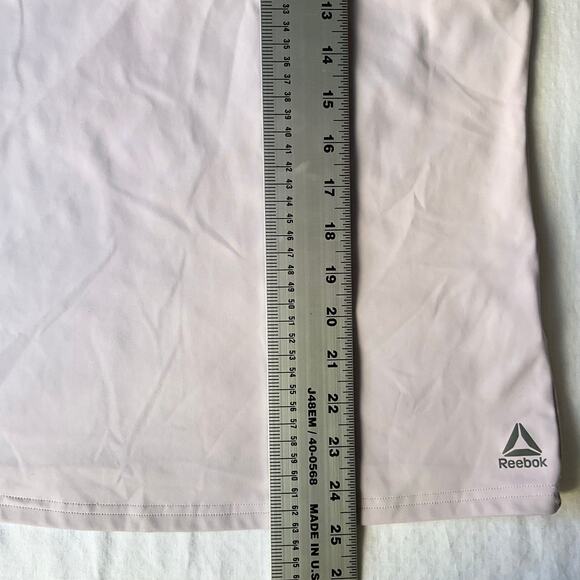 Reebok Women’s Sleeveless Workout Tank Top size S, Light Pink, Built In Bra - Picture 3 of 7